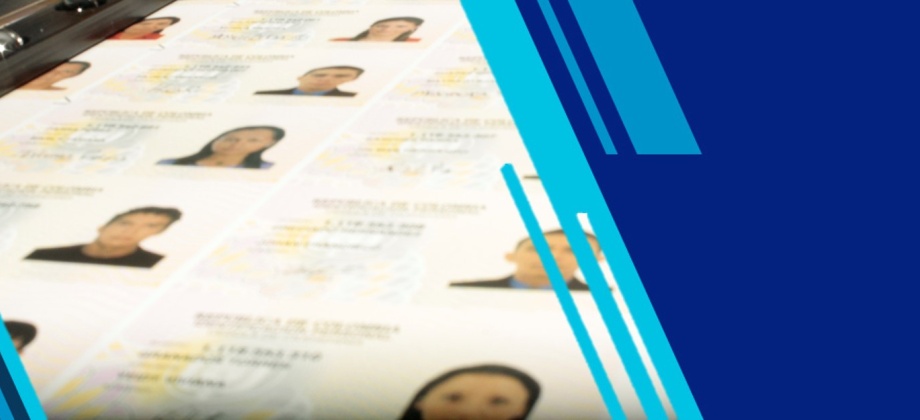 Inscripción de cédulas de ciudadanía en el Consulado de Colombia en Iquitos para futuras elecciones en Colombia