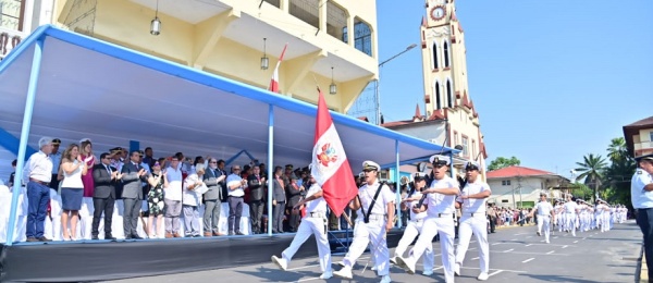 Cónsul asiste a la ceremonia del Día de la Fuerza Aérea del Perú