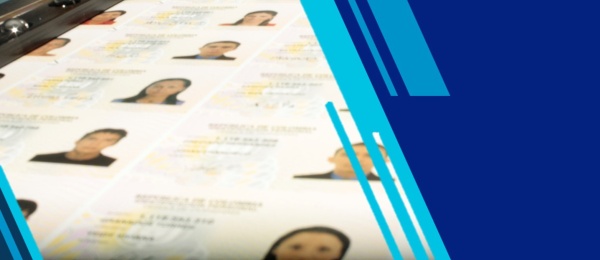 Inscripción de cédulas de ciudadanía en el Consulado de Colombia en Iquitos para futuras elecciones en Colombia