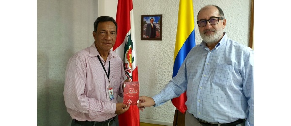 Consulado de Colombia en Iquitos obsequió juguetes de Navidad a niños de la Municipalidad Distrital Teniente Manuel Clavero